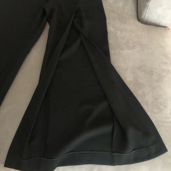 CACHE HOST PICK black pants. Unique sexy slit on one front leg and one back leg. - Picture 4 of 16